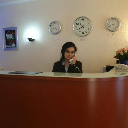 Bahn-hotel