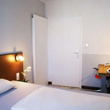 Bahn-hotel 3* Dusseldorf