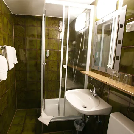 Bahn-hotel Hotel