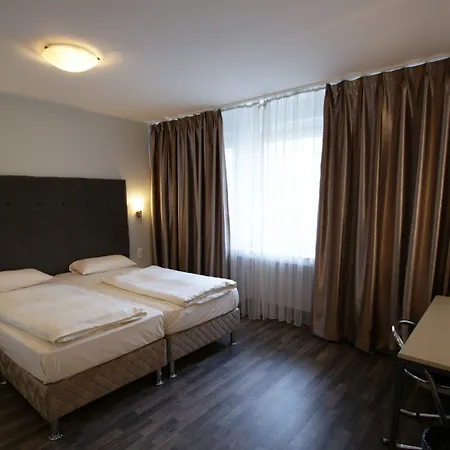 Bahn-hotel