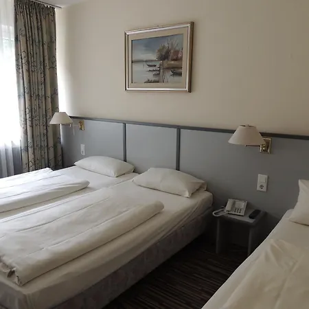 Bahn-hotel 3* Düsseldorf