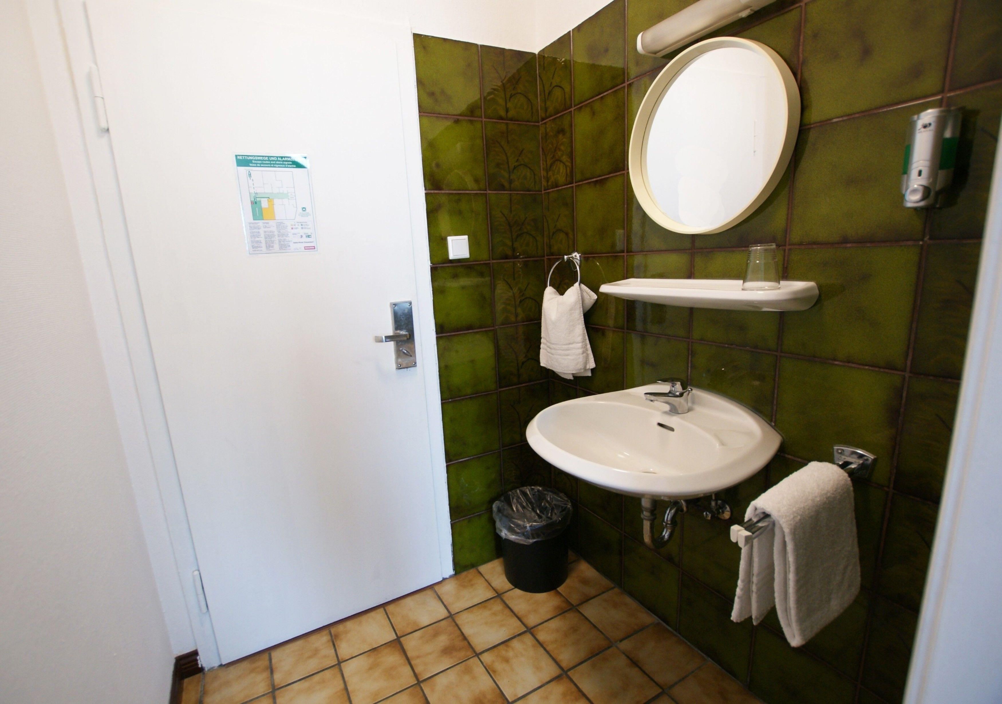 Bahn-hotel Hotel Dusseldorf